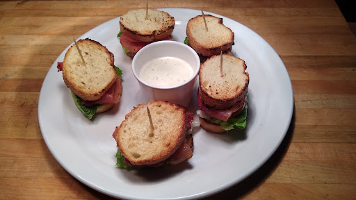 Winery «Sloan & Williams Winery», reviews and photos, 401 S Main St, Grapevine, TX 76051, USA