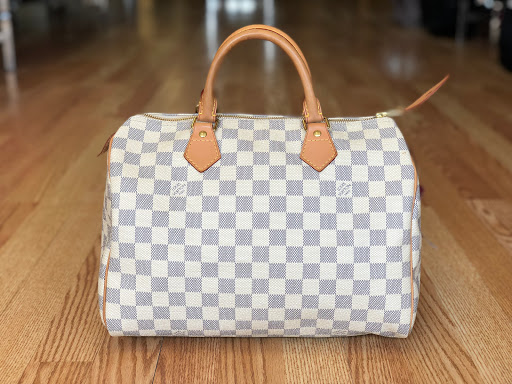 Consignment Shop «SecondHand Savvys», reviews and photos, 210 S Kings Ave, Brandon, FL 33511, USA