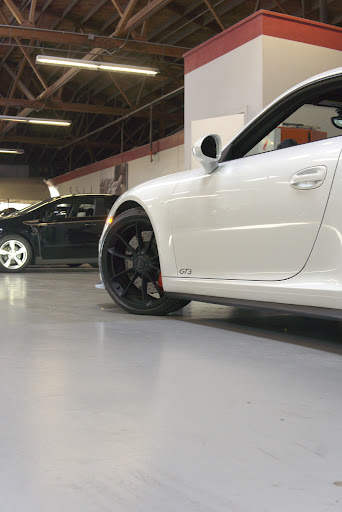 Auto Body Shop «D & D AUTO BODY & COLLISION REPAIR, INC», reviews and photos, 955 N Amphlett Blvd, San Mateo, CA 94401, USA