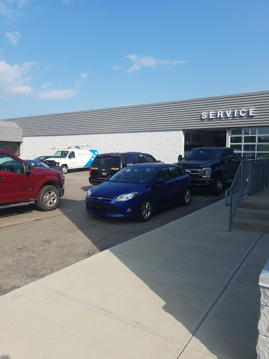 Mike Castrucci Ford Sales, 1020 OH-28, Milford, OH 45150, USA, 