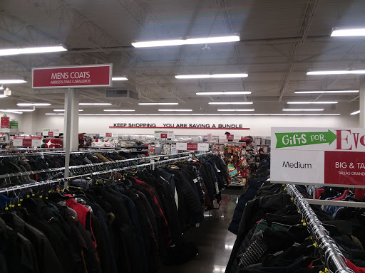 Clothing Store «Burlington Coat Factory», reviews and photos, 1965 N Pebble Creek Pkwy, Goodyear, AZ 85395, USA