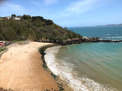 Fermain Beach'in fotoğrafı geniş bir kıyı şeridi ile birlikte