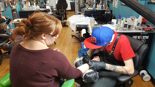 Tattoo Shop «Lucky Bella Tattoos», reviews and photos, 9805 Maumelle Blvd, North Little Rock, AR 72113, USA