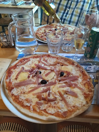 Pizza du Pizzeria Le borsalino à Mont-Dore - n°8
