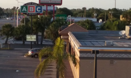 Liquor Store «ABC Fine Wine & Spirits», reviews and photos, 399 N Semoran Blvd, Winter Park, FL 32792, USA