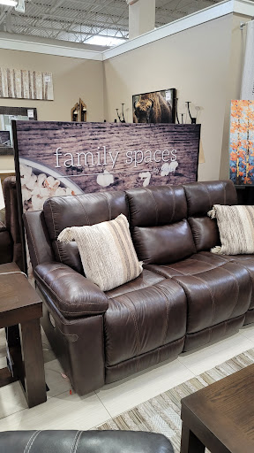 Furniture Store «Ashley HomeStore Wichita East», reviews and photos, 11645 E Kellogg Dr N, Wichita, KS 67207, USA
