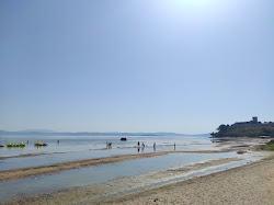 Sastiglione del lago spiaggia'in fotoğrafı geniş bir kıyı şeridi ile birlikte