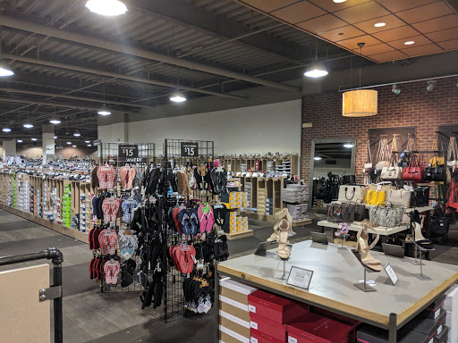 Shoe Store «DSW Designer Shoe Warehouse», reviews and photos, 3721 Palisades Center Dr, West Nyack, NY 10994, USA