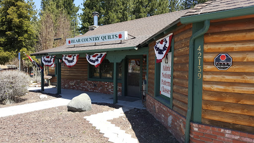 BEAR COUNTRY QUILTS & GIFTS image