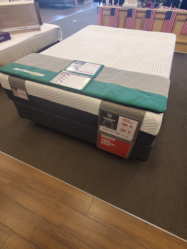 Mattress Store «Mattress Firm Richmond», reviews and photos, 4404 National Rd E, Richmond, IN 47374, USA