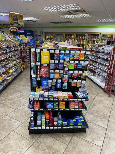 Convenience Store «7th Heaven Discount Store», reviews and photos, 200 Washington St, Chillicothe, MO 64601, USA