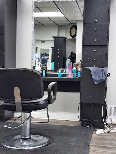 Beauty Salon «Magda & Diana Salon», reviews and photos, 235 E Cass St, Joliet, IL 60432, USA