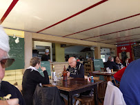Atmosphère du Restaurant Le Bigorneau Amoureux à Douarnenez - n°10