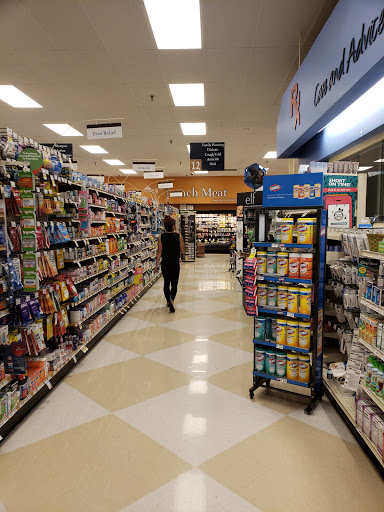 Grocery Store «Family Fare Supermarket», reviews and photos, 1415 Fulton St E, Grand Rapids, MI 49503, USA