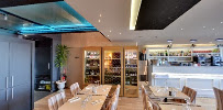 Atmosphère du Restaurant de fruits de mer Le Roy René - Restaurant Marseille - n°20