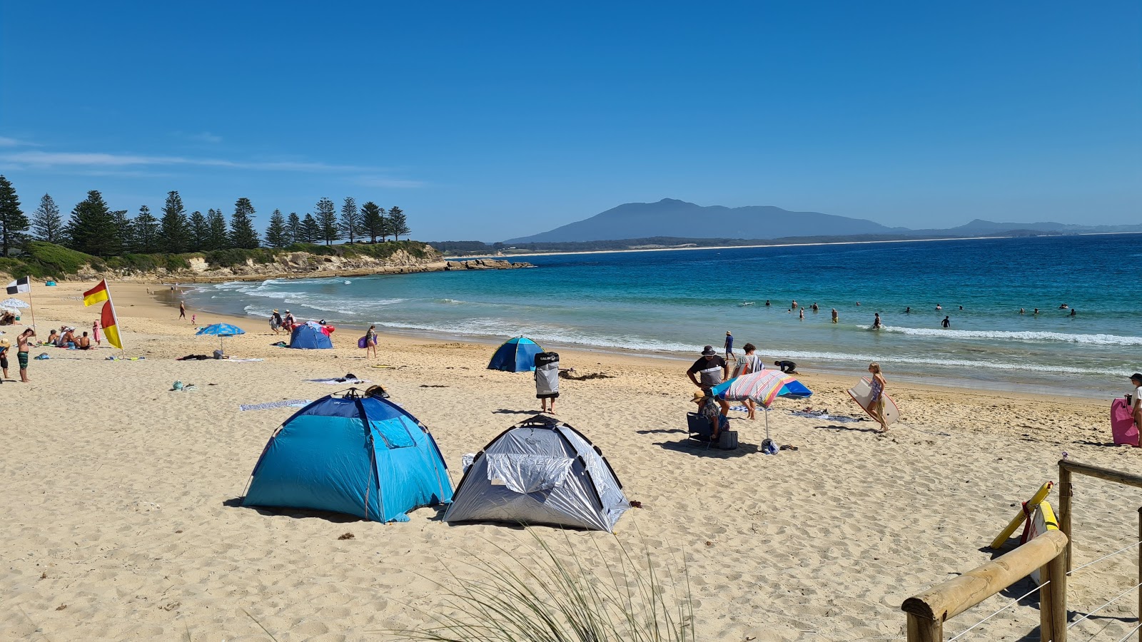 Φωτογραφία του Main Beach με ευρύχωρος κόλπος