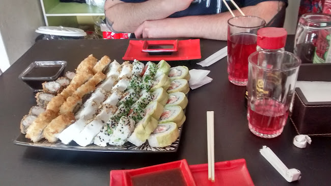 Opiniones de Goro Sushi en El Bosque - Restaurante