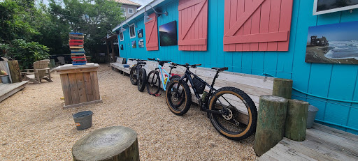 Beer Store «Lighthouse Beer & Wine», reviews and photos, 220 Causeway Dr, Wrightsville Beach, NC 28480, USA