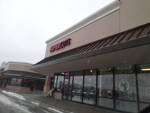 Hair Salon «Supercuts», reviews and photos, 2180 SW Wanamaker Rd #100, Topeka, KS 66614, USA