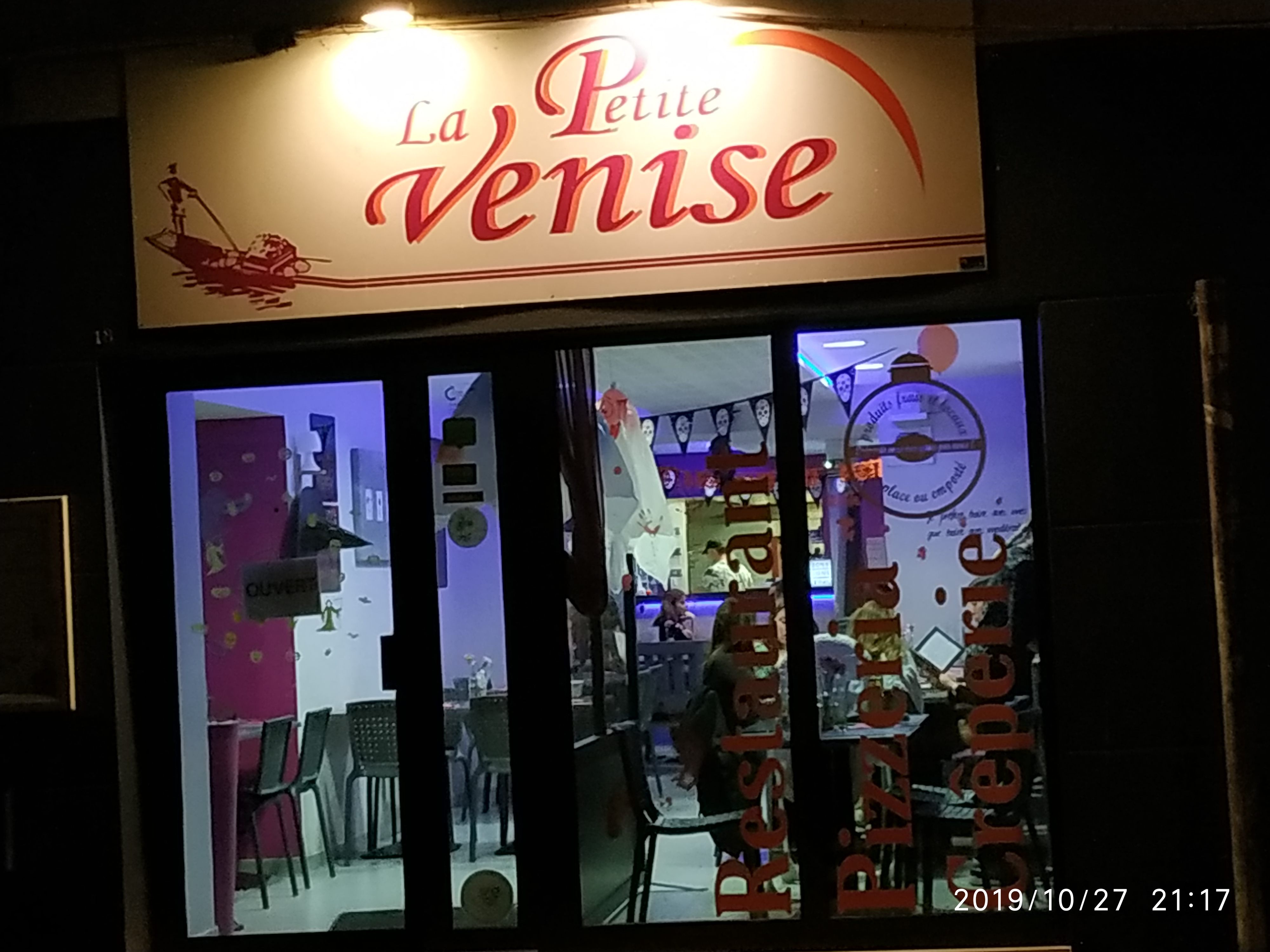 Photo n° 1 de l'avis de Famille.i fait le 27/10/2019 à 20:36