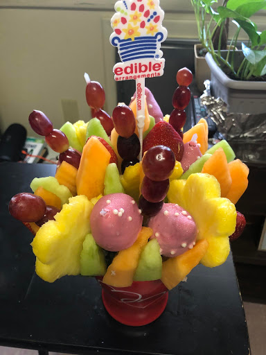 Gift Shop «Edible Arrangements», reviews and photos, 276 E Main St STE 15, Denville, NJ 07834, USA