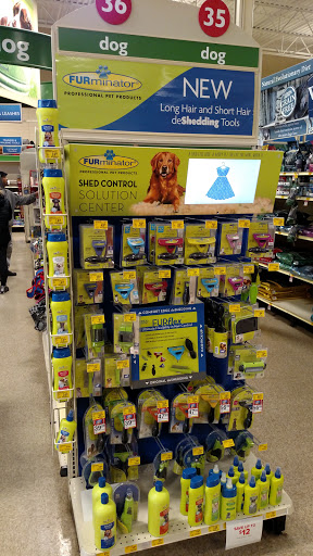 Pet Supply Store «PetSmart», reviews and photos, 5005 S 74th St, Greenfield, WI 53220, USA
