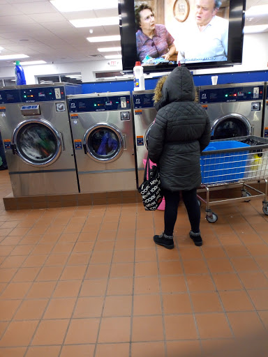 Laundromat «Porter Avenue Coin Laundry», reviews and photos, 136 Lakeview Ave, Buffalo, NY 14201, USA