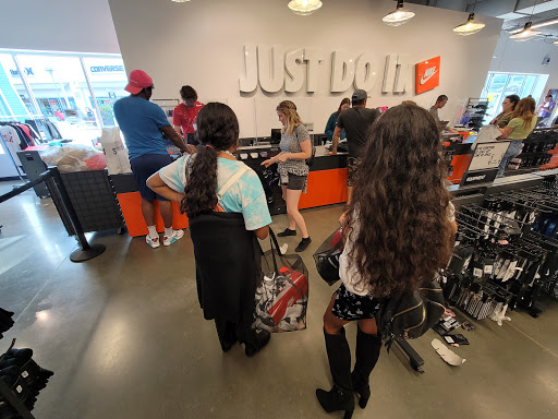 Clothing Store «Nike Factory Store», reviews and photos, 2350 Grand Cypress Dr #350, Wesley Chapel, FL 33544, USA