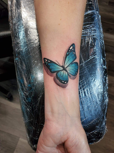 Find are hand tattoos a bad idea for your next unique tattoo in Winter Haven at Aces Ink - Tattoos & Piercings