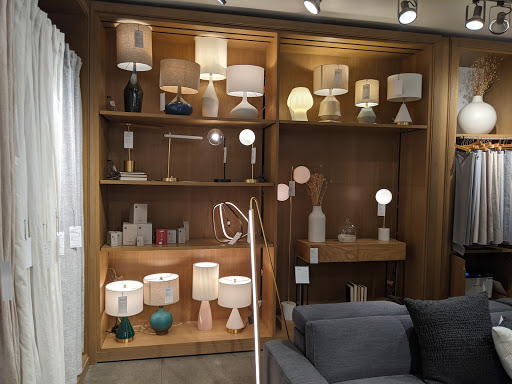 Furniture Store «west elm», reviews and photos, 400 W 47th St, Kansas City, MO 64112, USA