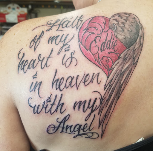 Tattoo Shop «Grapes Designs», reviews and photos, 103 S 3rd St, Scottsville, KY 42164, USA