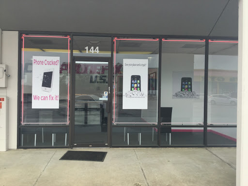 Cell Phone Store «CellPhoneFix U.S.A.», reviews and photos, 3040 FM 1960 #144, Houston, TX 77073, USA