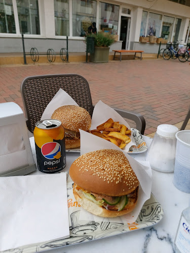 Értékelések erről a helyről: Fülke Burger, Szentes - Hamburger