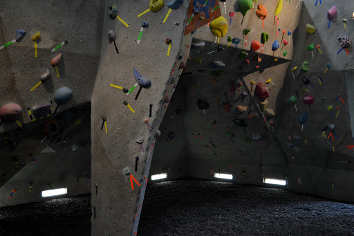 Gym «North Summit Climbing Gym», reviews and photos, 481 Bushkill Plaza Ln, Wind Gap, PA 18091, USA