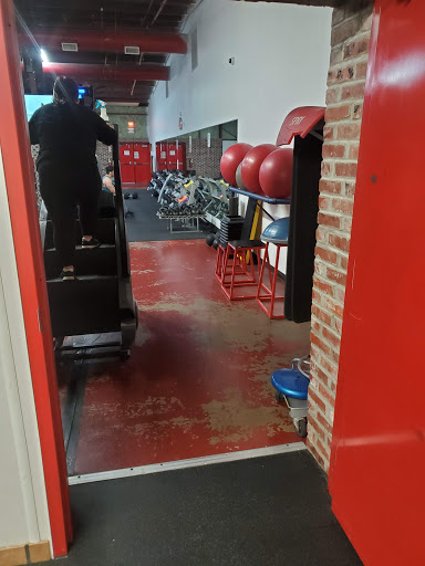 Health Club «Rapid Fit Health Club», reviews and photos, 100 S Virginia Ave, Liberal, KS 67901, USA