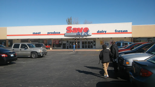 Save-A-Lot, 611 W Poplar St, Elizabethtown, KY 42701, USA, 