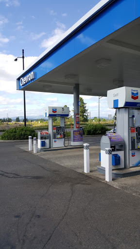 Chevron, 5801 Pioneer St, Ridgefield, WA 98642, USA, 