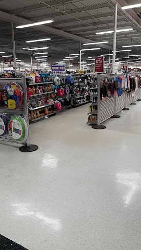 Clothing Store «Burlington Coat Factory», reviews and photos, 3684 U.S. 9, Freehold, NJ 07728, USA