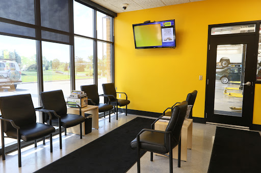 Auto Repair Shop «Meineke Car Care Center», reviews and photos, 600 Southcross Dr W, Burnsville, MN 55306, USA