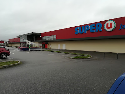 Super U et Drive à Janzé