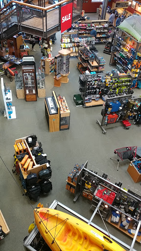 Camping Store «REI», reviews and photos, 3334 W Friendly Ave #140, Greensboro, NC 27410, USA