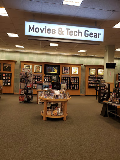 Book Store «Barnes & Noble», reviews and photos, 112 Eisenhower Pkwy, Livingston, NJ 07039, USA