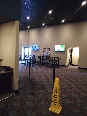 B&B Festus 8 Cinema - photo 17