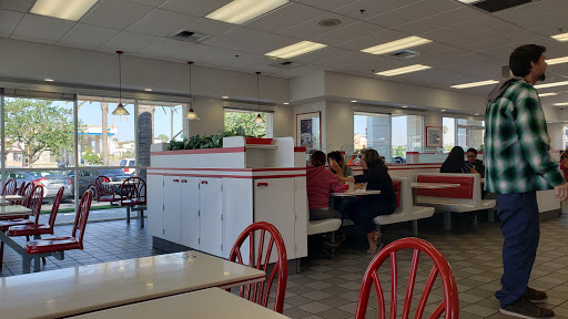 Shopping Mall «Laguna Hills Mall», reviews and photos, 24155 Laguna Hills Mall, Laguna Hills, CA 92653, USA