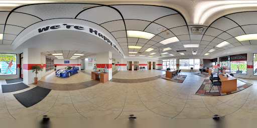 Used Car Dealer «Discover Auto Center», reviews and photos, 790 S Erie Blvd, Hamilton, OH 45011, USA