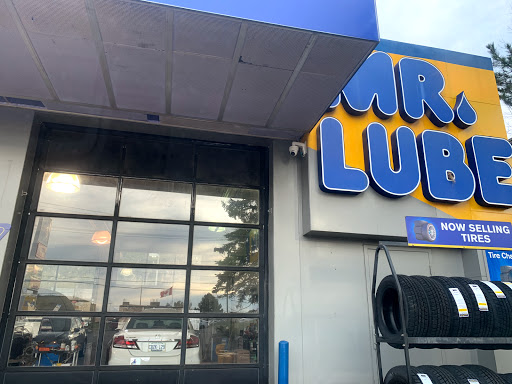 Changement huile Mr. Lube + Tires à Mississauga (ON) | AutoDir