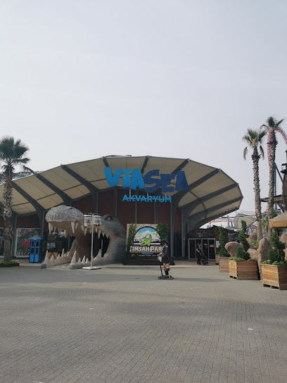 Toyzz Shop Viaport Marina Outlet
