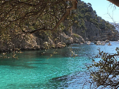 le loft vue mer piscine garage à Cassis