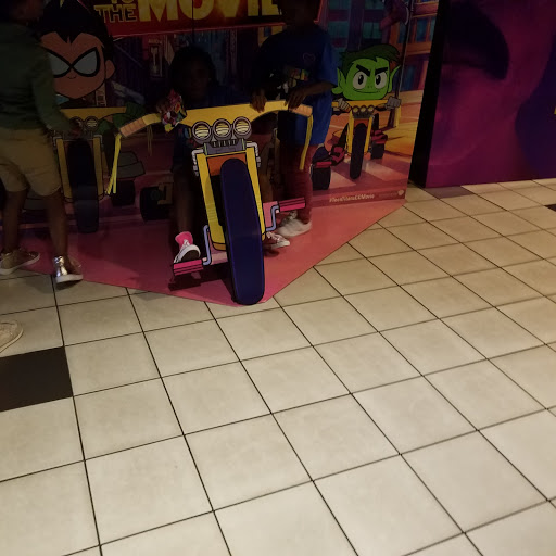 Movie Theater «AMC First Colony 24», reviews and photos, 3301 Town Center Blvd, Sugar Land, TX 77479, USA