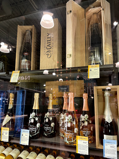 Wine Store «Total Wine & More», reviews and photos, 1451 New Britain Ave, West Hartford, CT 06110, USA